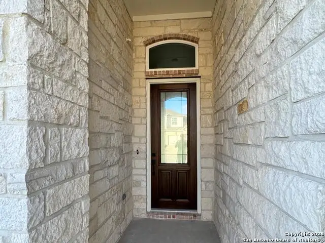 139 Annette Drive, Castroville, TX 78009 - Image #3