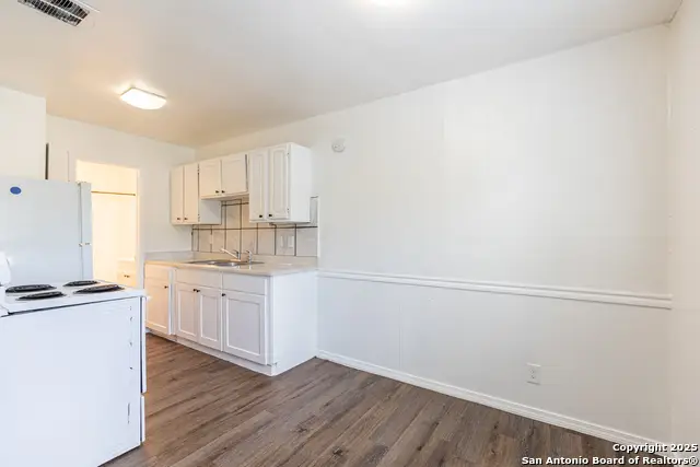 7115 Glen Terrace, San Antonio, TX 78239 - Image #3