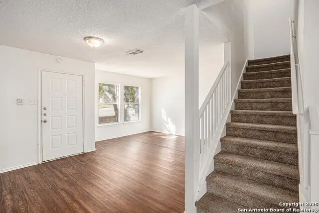 1041 Rolling Path, New Braunfels, TX 78130 - Image #3