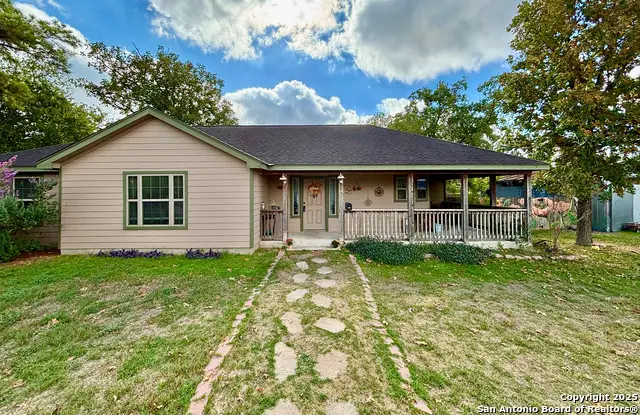 128 Dunning, Gonzales, TX 78629 - Image #2