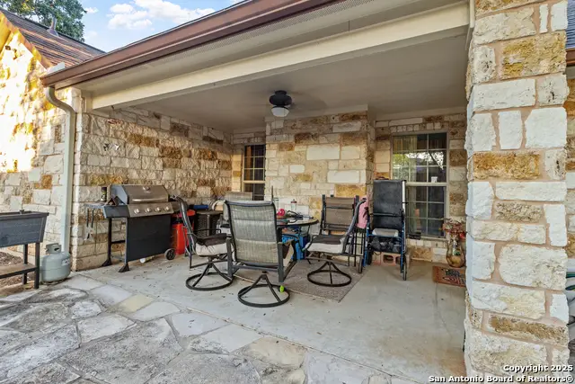 1212 Doe Run Hollow, Fredericksburg, TX 78624 - Image #2