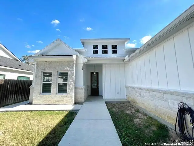97 Berwick, Victoria, TX 77904 - Image #3