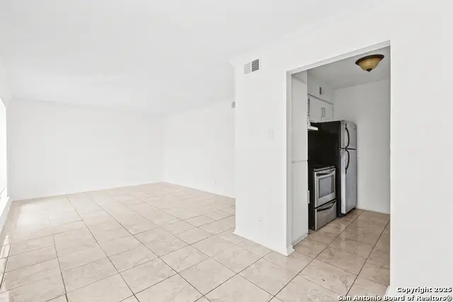 6611 Southpoint #128, San Antonio, TX 78229 - Image #1