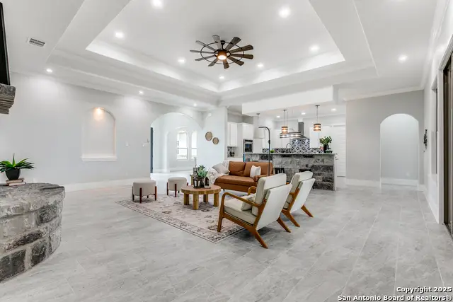 252 Venado Oaks, Castroville, TX 78009 - Image #3