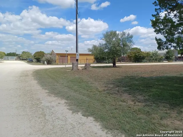 264 Siesta, Bandera, TX 78003 - Image #1