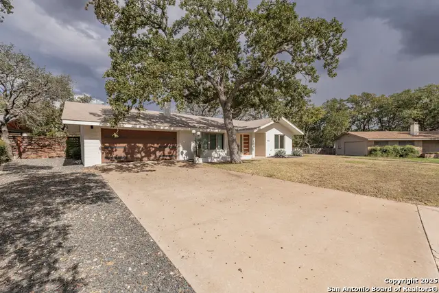 126 Ridgewood, Fredericksburg, TX 78624 - Image #2