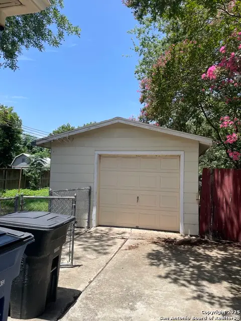 750 Roosevelt St, New Braunfels, TX 78130 - Image #3