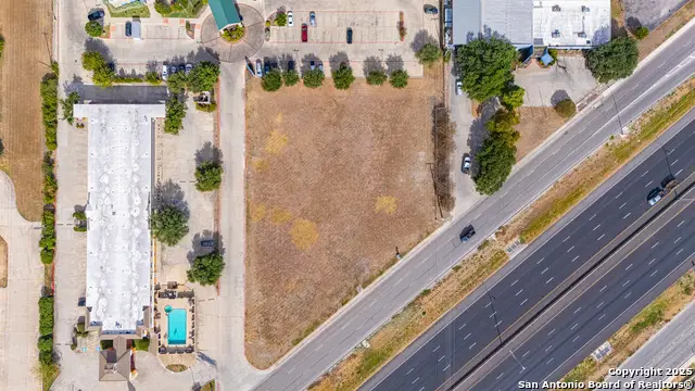1501 N Business Ih 35, New Braunfels, TX 78130 - #1