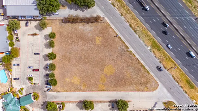 1501 N Business Ih 35, New Braunfels, TX 78130 - #3