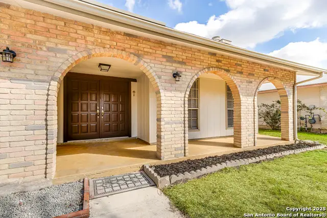 7003 Glen Walk, San Antonio, TX 78239 - Image #3