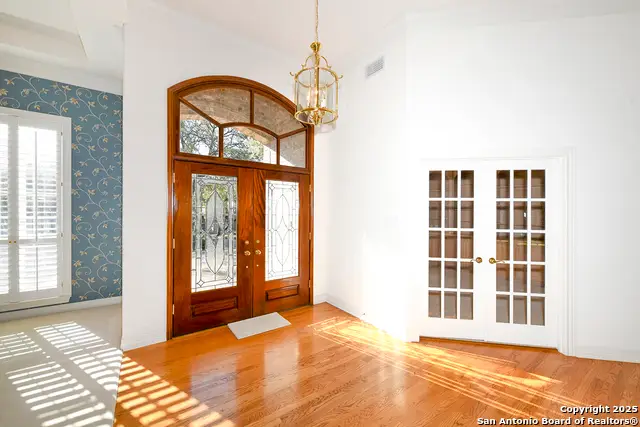 13 Westelm Cir, San Antonio, TX 78230 - Image #3