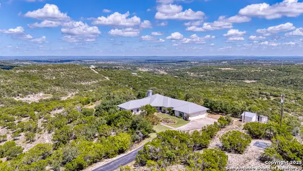 305 Spanish Pass, Boerne, TX 78006