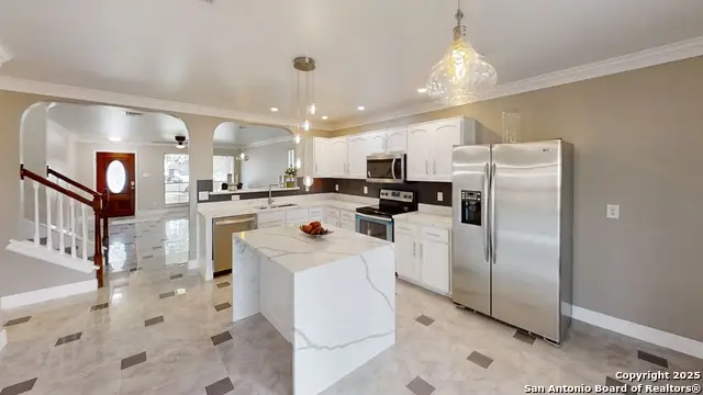 8903 Scarlet Crk, Universal City, TX 78148 - Image #2