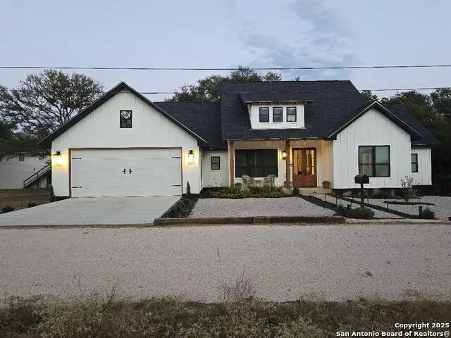 451 Legion Loop, Kingsland, TX 78639 - Image #2