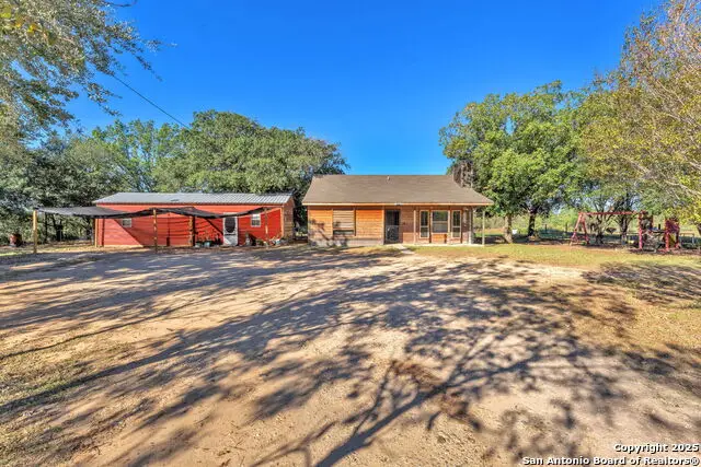 17685 Wisdom Rd, Lytle, TX 78052 - Image #2