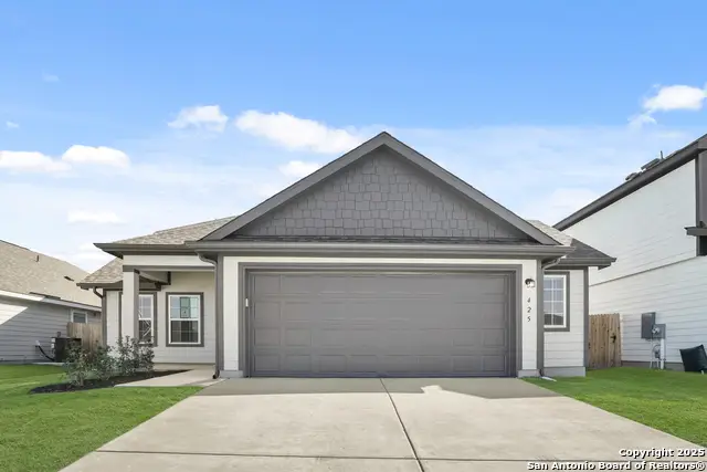 425 Lina Way, Seguin, TX 78155 - Image #1