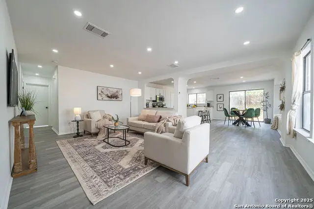 8039 Cantura Mills, Converse, TX 78109 - Image #2