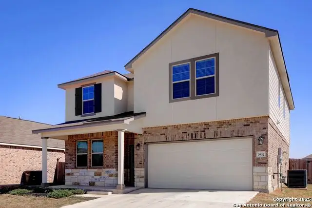 1932 Colonial, New Braunfels, TX 78130 - Image #3