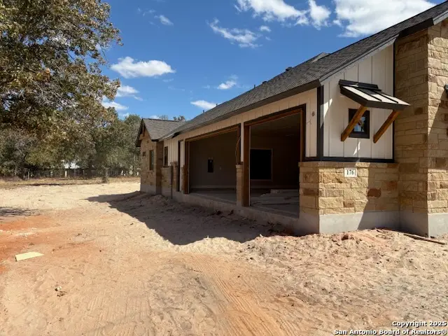 176 Hondo Ridge, La Vernia, TX 78121 - Image #2