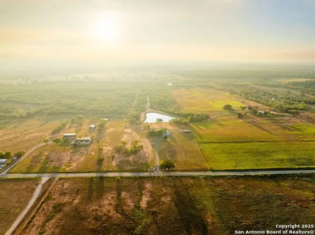 2586 Sandy Elm Rd, La Vernia, TX 78121 - Image #3