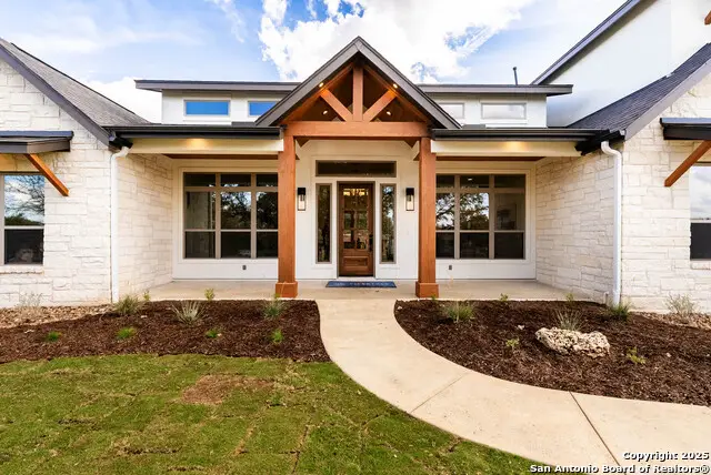 24351 Tres Arroyos, San Antonio, TX 78255 - Image #2