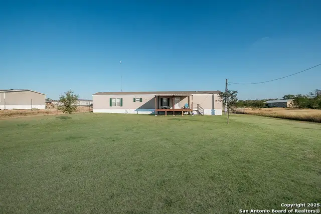 55 Gallinas Creek, Pleasanton, TX 78064 - Image #2
