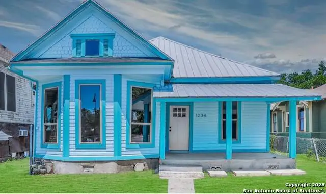 1234 S Saint Marys, San Antonio, TX 78210 - Image #1