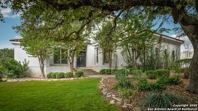 7 E Park Mountain, San Antonio, TX 78255 - Image #2