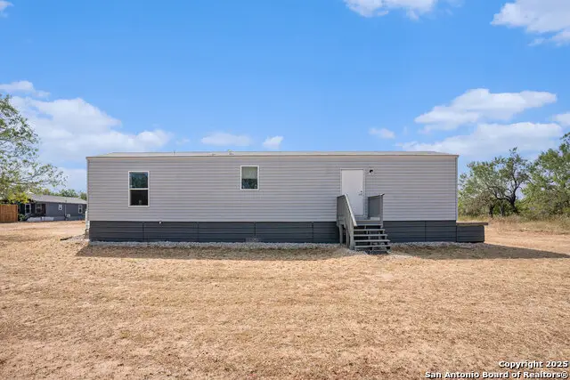 545 County Road 741, Yancey, TX 78886 - Image #3