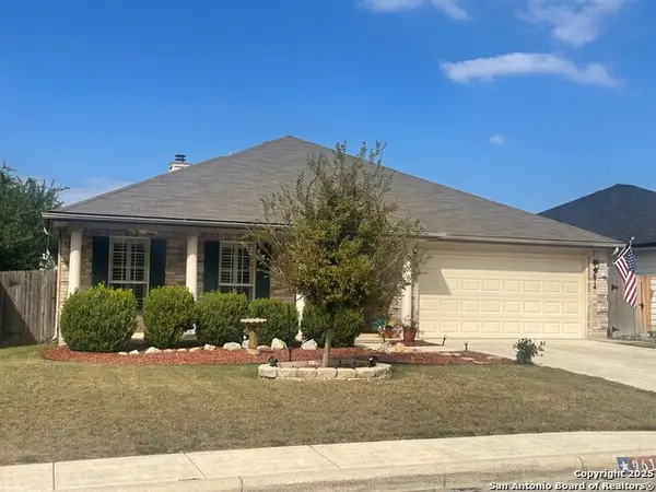 9614 Sandie, Helotes, TX 78023