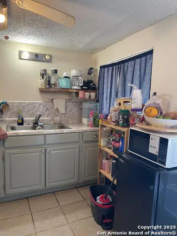 946 W Lynwood, San Antonio, TX 78201 - Image #2