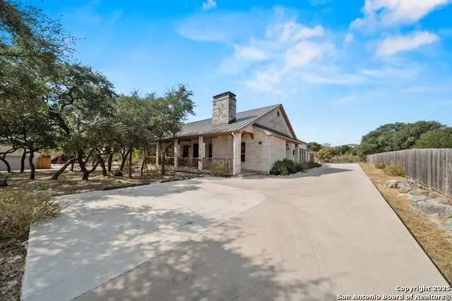 547 Suncrest, New Braunfels, TX 78132 - Image #3