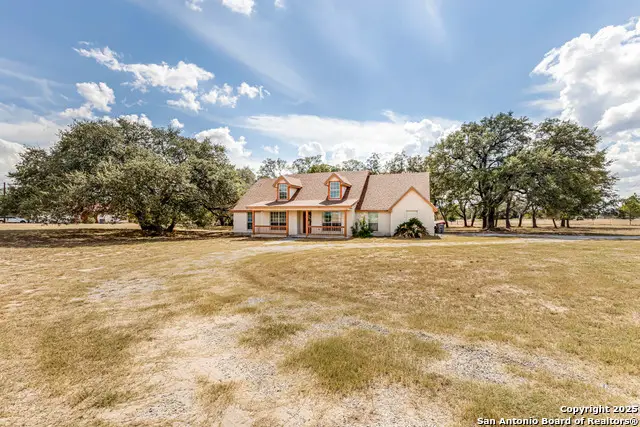 206 Tipperary Lane, Floresville, TX 78114 - Image #2