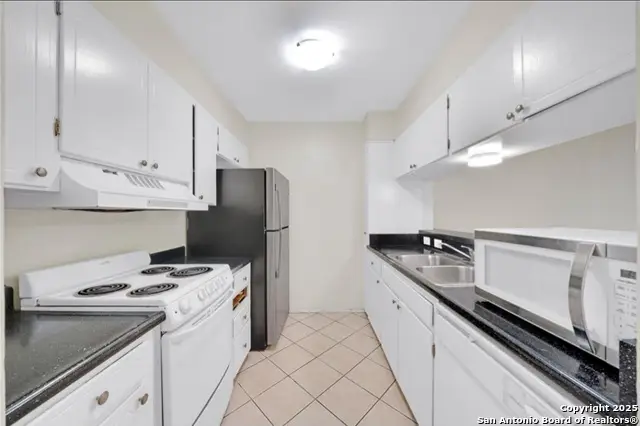 8038 Broadway #223, San Antonio, TX 78209 - Image #3