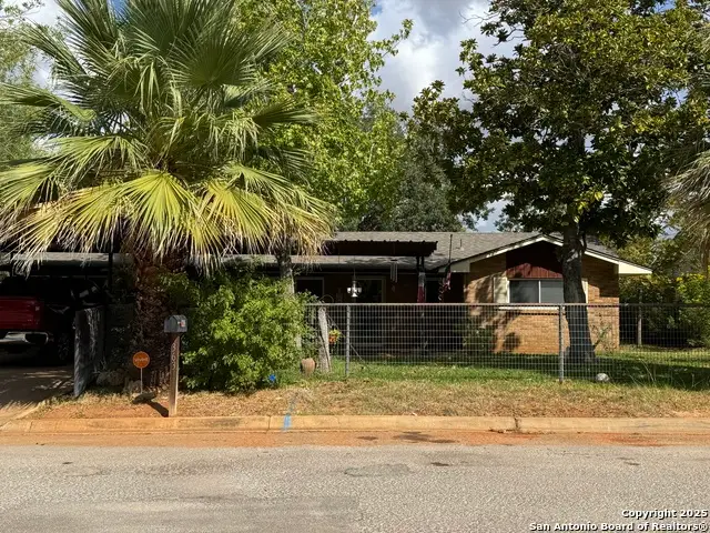 363 William, Pearsall, TX 78061 - Image #1