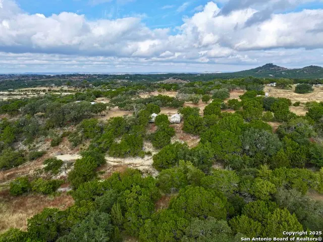 113 Shadow Valley, Boerne, TX 78006 - Image #3