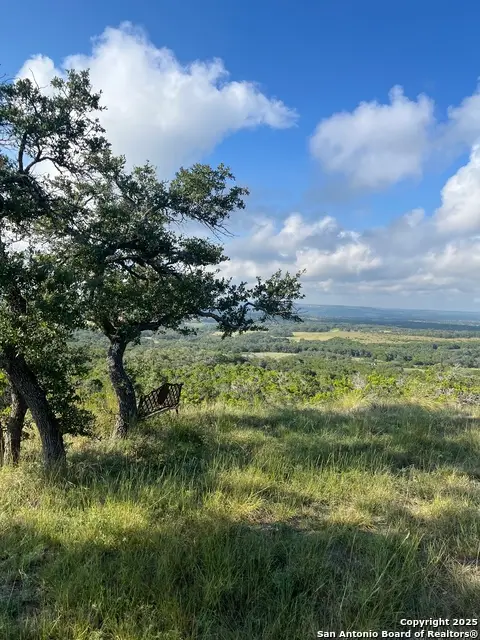 4664 Rocky, Blanco, TX 78606 - Image #3
