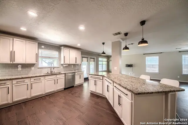16739 Basin Oak, San Antonio, TX 78247 - Image #2
