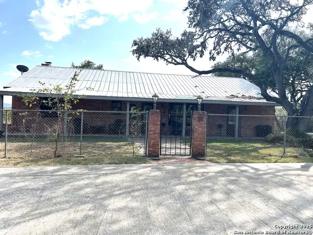 630 Indian Mound, Tarpley, TX 78883 - Image #2