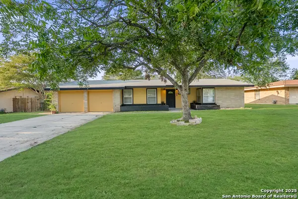 209 Windcrest, Windcrest, TX 78239