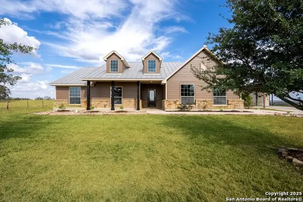 14033 Fm 775, La Vernia, TX 78121