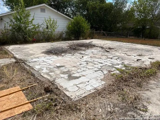 5730 Broken Lance, San Antonio, TX 78242 - Image #3