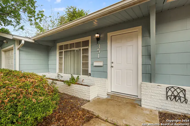 351 Eland, San Antonio, TX 78213 - Image #3