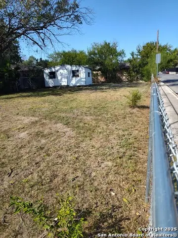 101 Wilmot, San Antonio, TX 78237 - Image #2