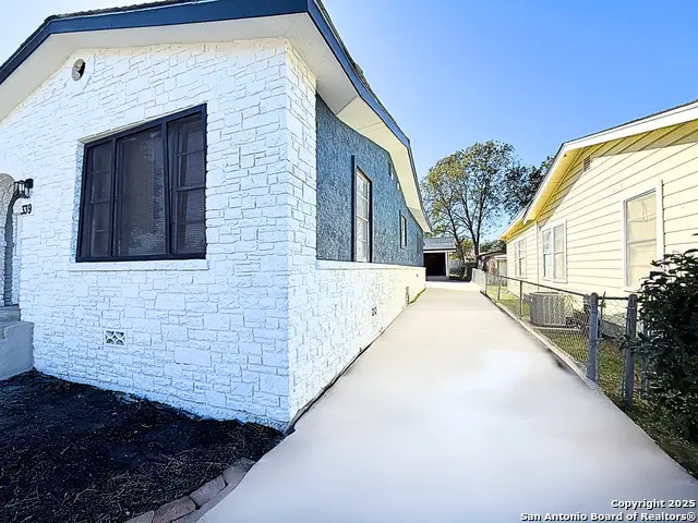 339 Allsup, San Antonio, TX 78237 - Image #3