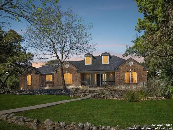 822 Misty Water, San Antonio, TX 78260