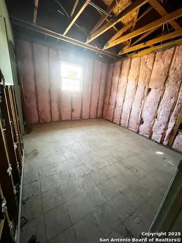 6522 Buena Vista, San Antonio, TX 78237 - Image #3