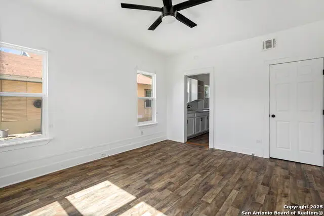 2011 Cincinnati Ave, San Antonio, TX 78228 - Image #3