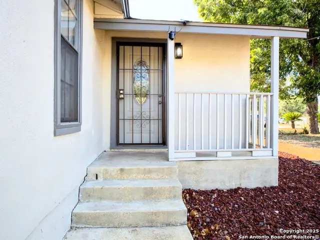 918 E Ashley, San Antonio, TX 78221 - Image #3