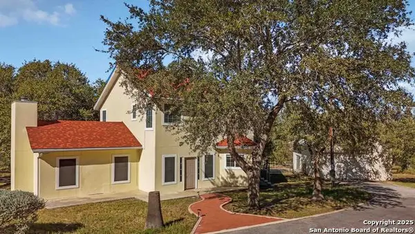 217 Sky View, Adkins, TX 78101